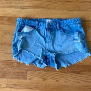 Rvca mid rise shorts
